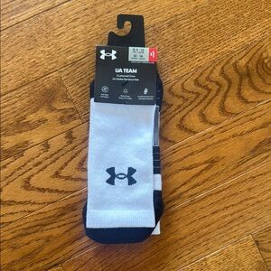 Under Armour Men's Black and Gray Crew Socks